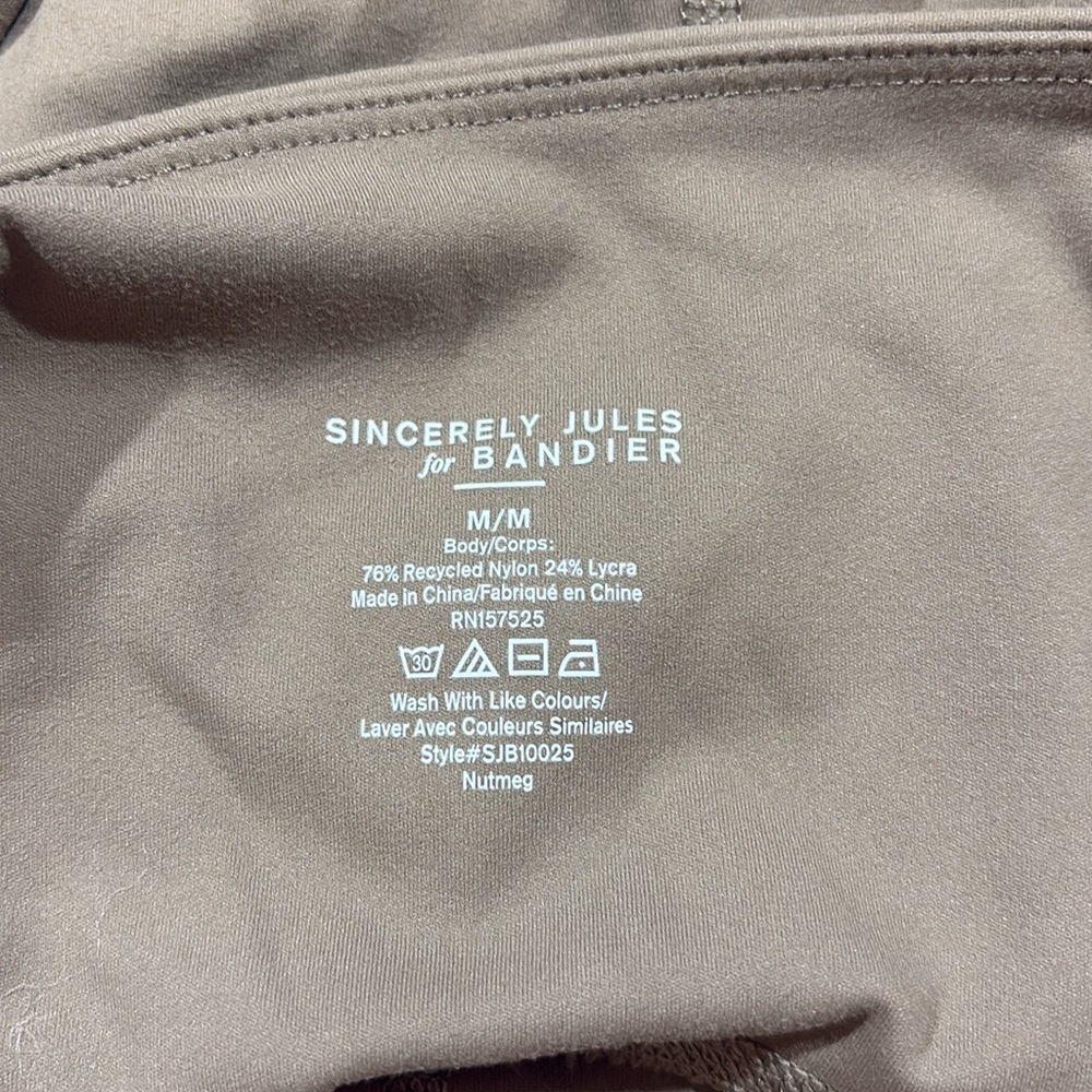 Bandier x Sincerely Jules The Rue Crossover Leggings in Nutmeg Mocha - Picture 4 of 8